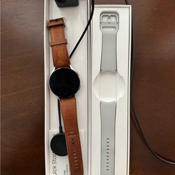 Galaxy watch 4 - Picture 6 of 8